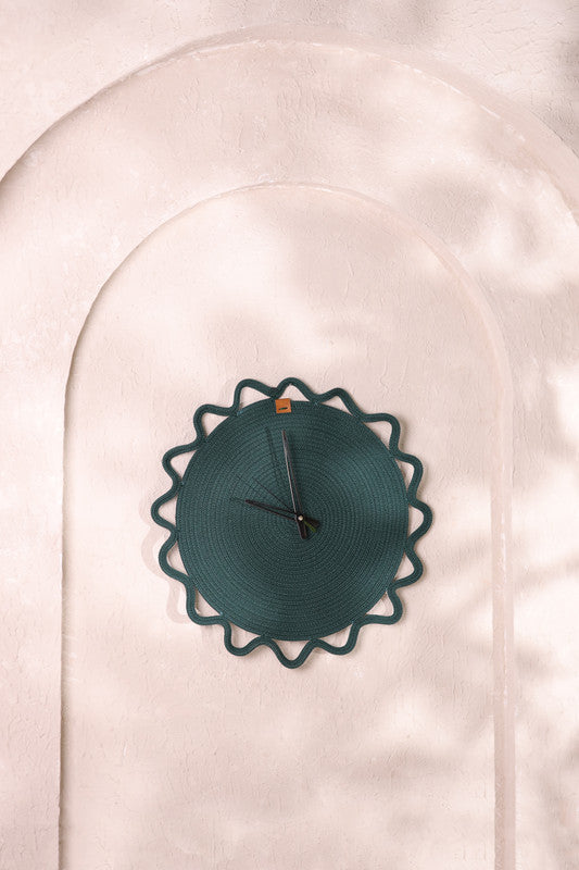  Verdant Elegance Mini Wall Clock