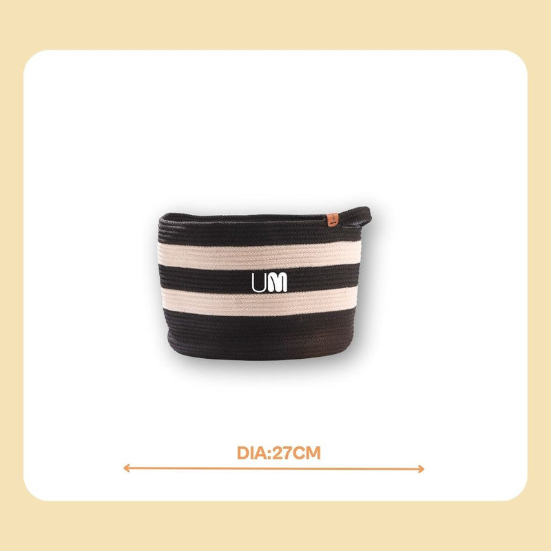 Umami Studio’s Monochrome Chic Rope Basket