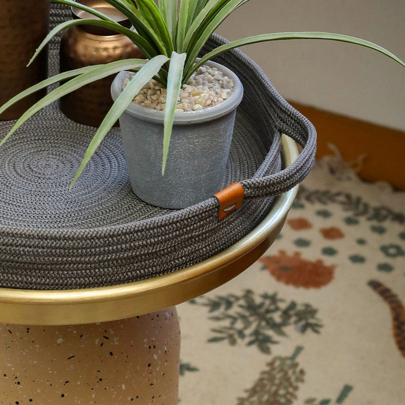 Umami Studio’s Ash Aura Utility Tray