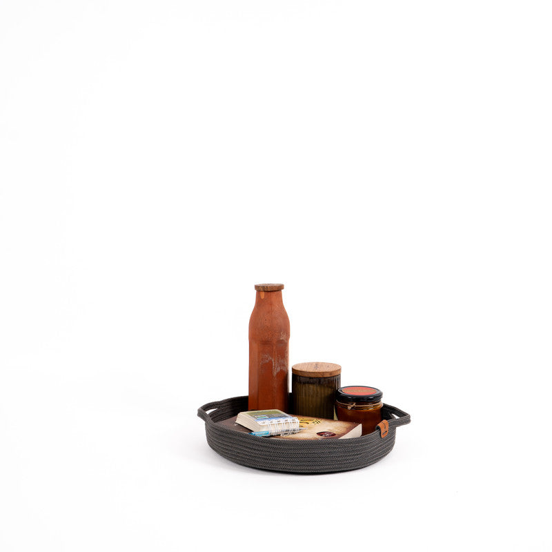 Umami Studio’s Ash Aura Utility Tray