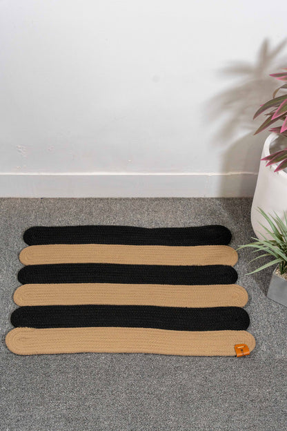 Umami Studio’s Striped Elegance Floor Mat